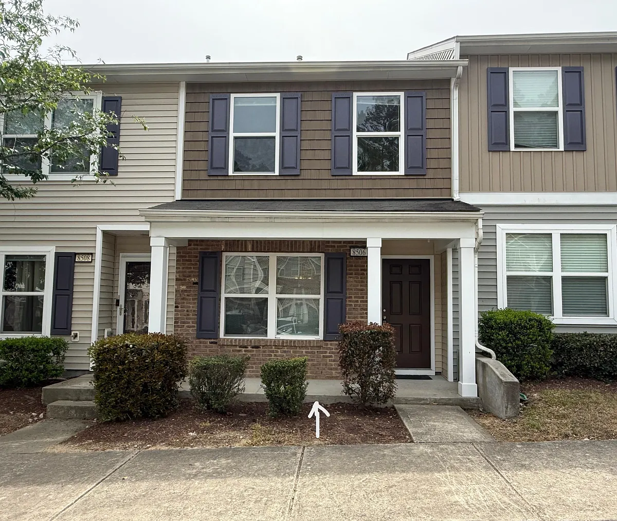 Building Photo - 8506 Quarton Dr #1