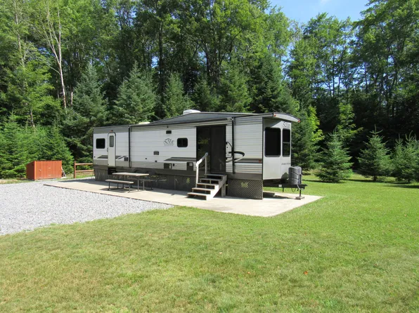 12242 Kincaid Rd, Forestport, NY 13338