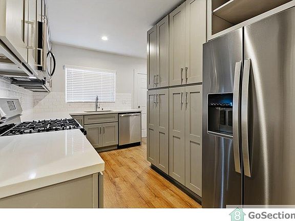 4th image of 5606 S Wilton Pl