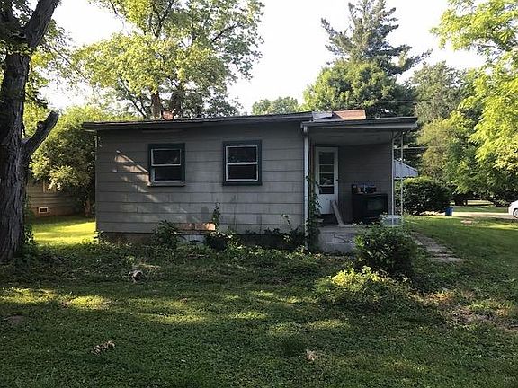 3rd image of 101 Chatsworth Ave