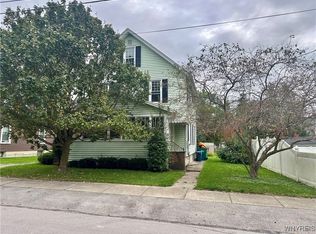 91 Jefferson St, Warsaw, NY 14569