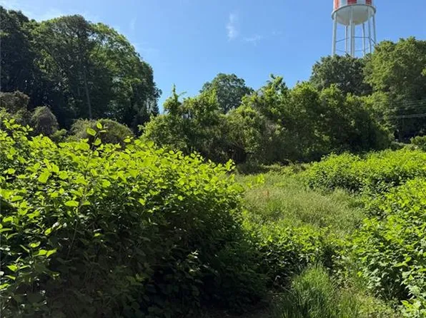 513 Mount Crest Dr #28, Gainesville, GA 30501