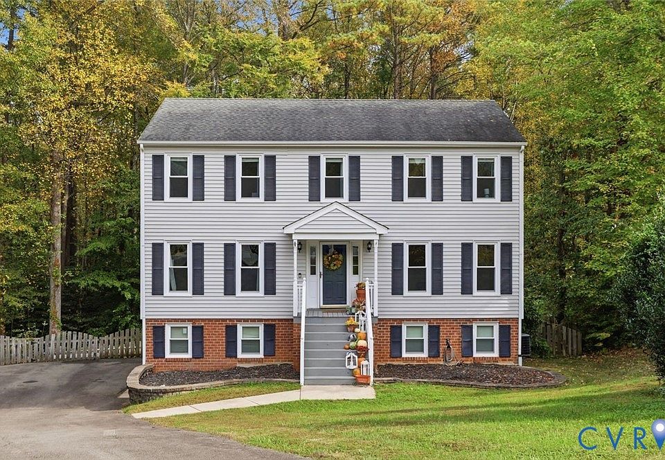 1st image of 10801 Spring Mill Rd