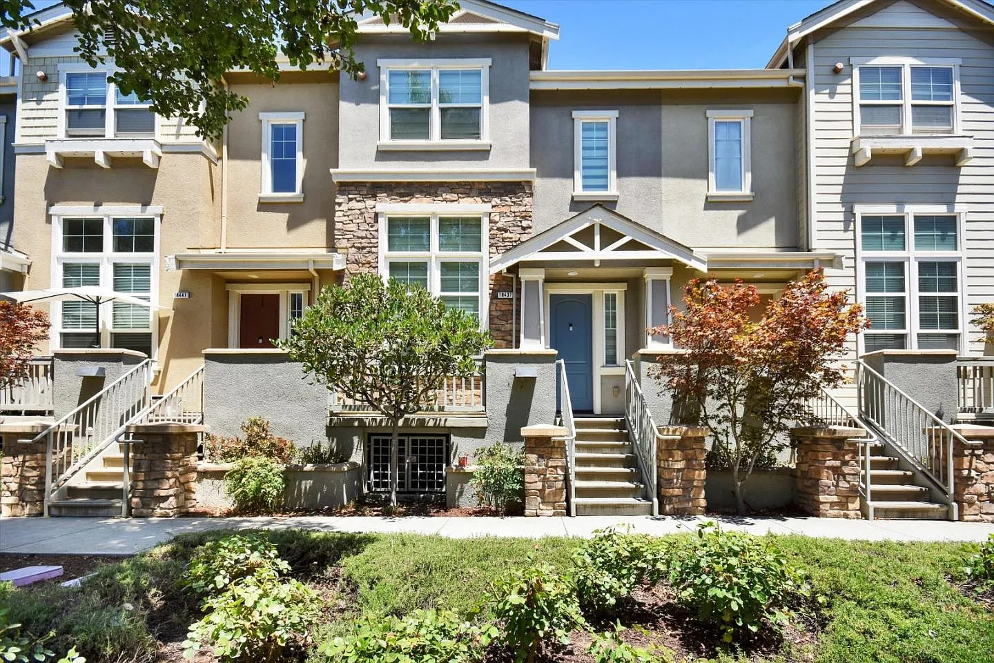 18437 Opal Ln photo 1