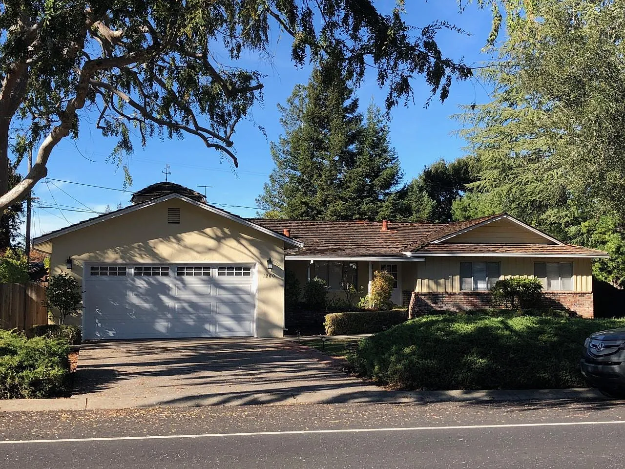 1280 Eva Ave photo 1
