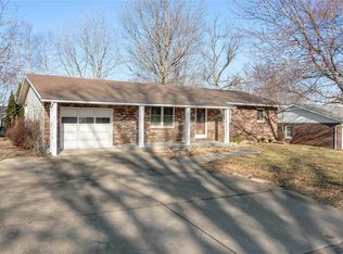 413 Adams Dr, Waterloo, IL 62298