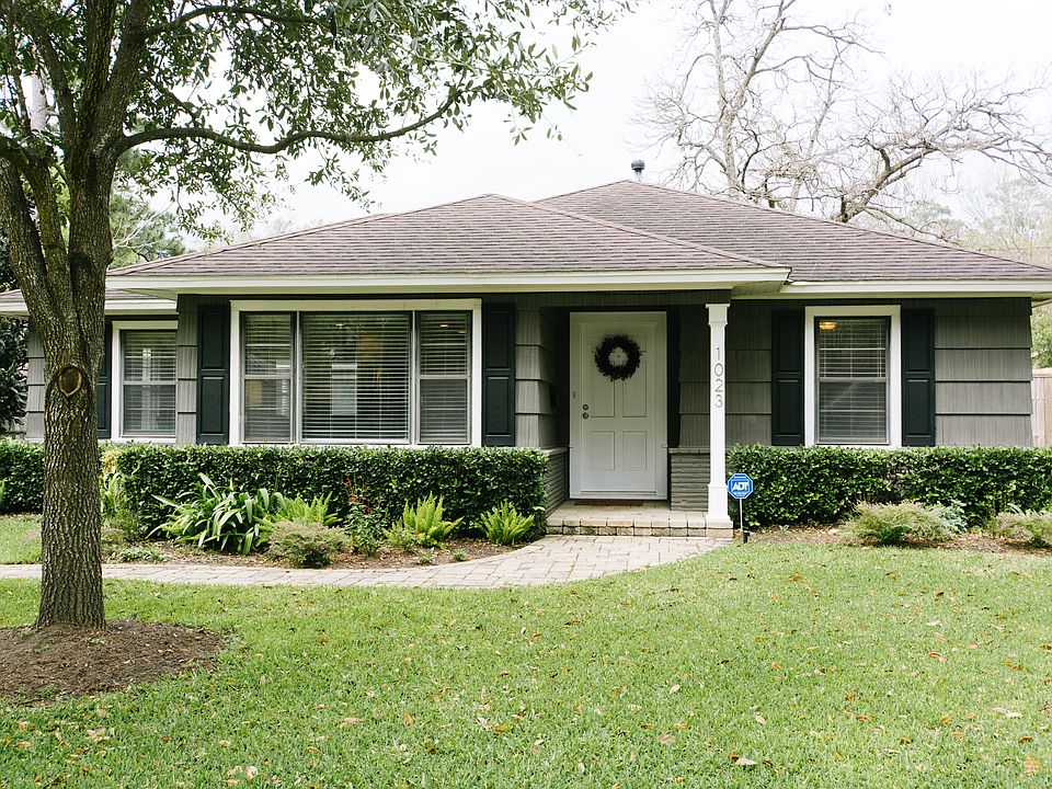 1st image of 1023 Waltway Dr