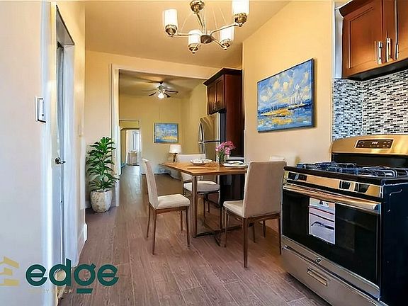 5th image of 161 Troutman St APT 2R