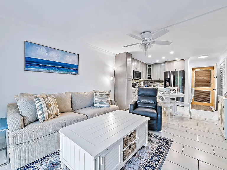2400 S Ocean Dr #621 — Photo 4