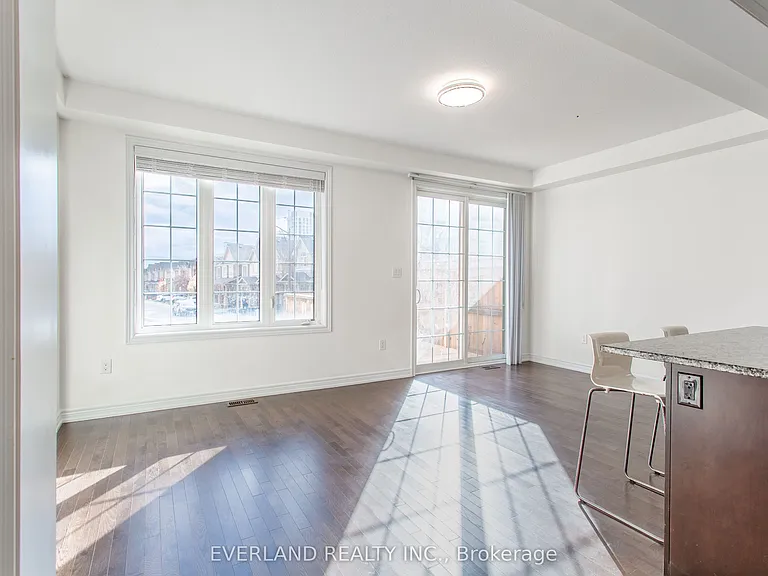 372 Threshing Mill Blvd — Photo 5