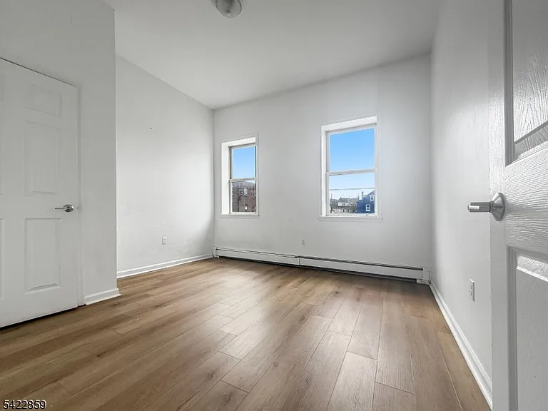403 S Main St #201 — Photo 8