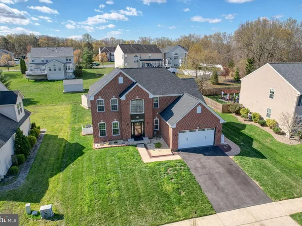 204 Magnolia Dr, Elkton, MD 21921