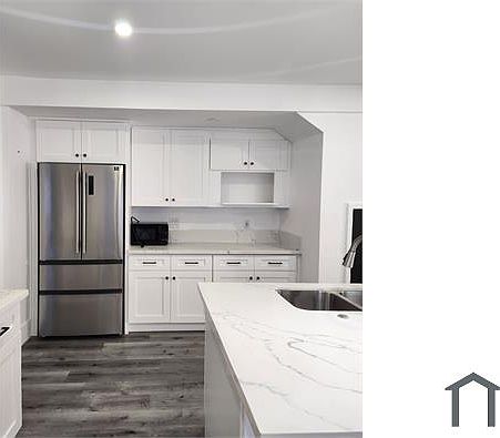 1st image of 4625 7th Ave