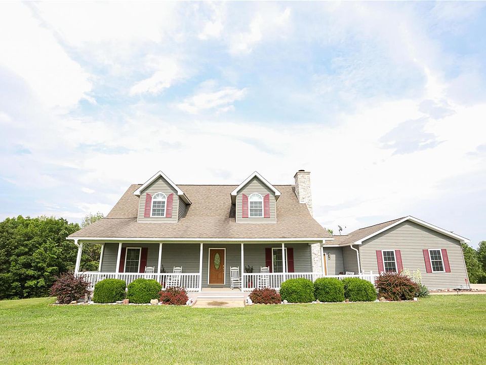2nd image of 15249 Ridgetop Dr