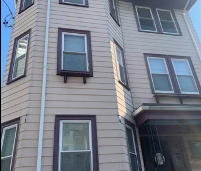 254 E Cottage St #3 — Photo 29