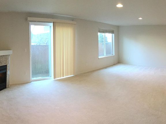 Living room with gas fireplace