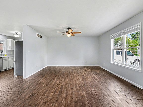 5th image of 29103 Serenity Ln