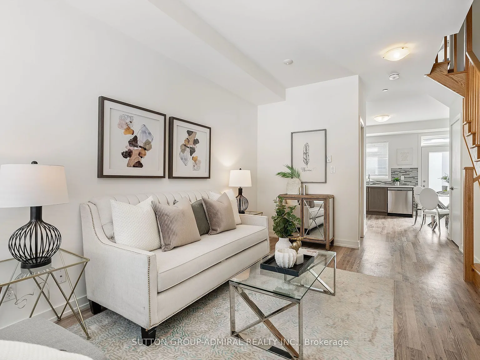 4 bed, $3,300 — Photo 4