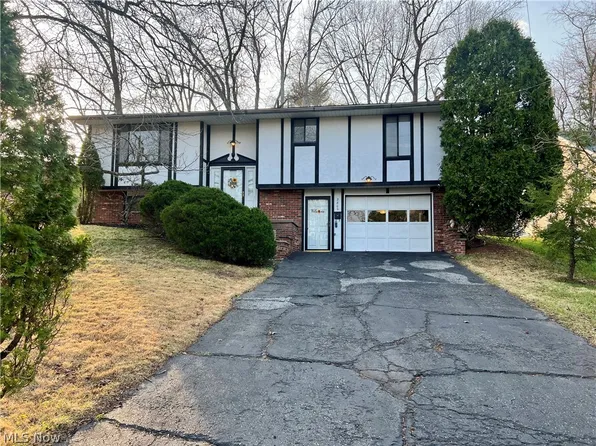 2805 Morningside Ave, Parkersburg, WV 26101