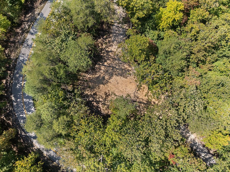 1st image of 960 High Rock Rd