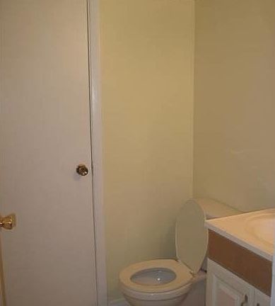2nd Bathroom