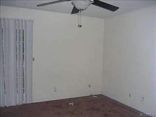 5th image of 15491 Laguna Ave