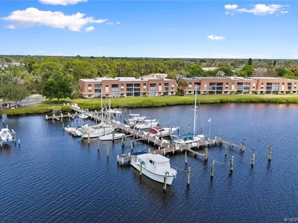 3100 SE Pruitt Rd APT A305, Port Saint Lucie, FL 34952