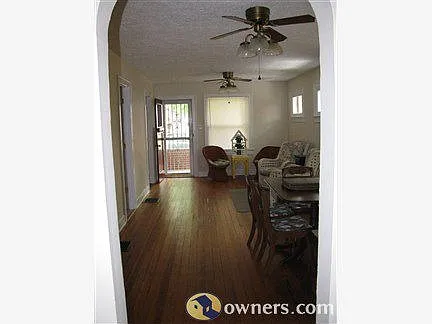 2172 N Dequincy St photo 1