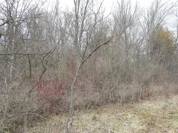 18180 West DALE DRIVE, New Berlin, WI 53146