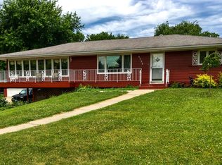 4328 100th St, Urbandale, IA 50322