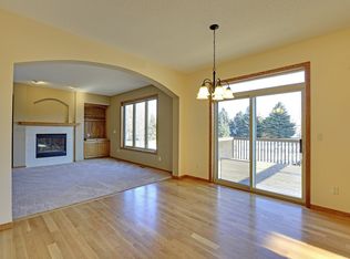 15329 Wilds Pkwy NW, Prior Lake, MN 55372