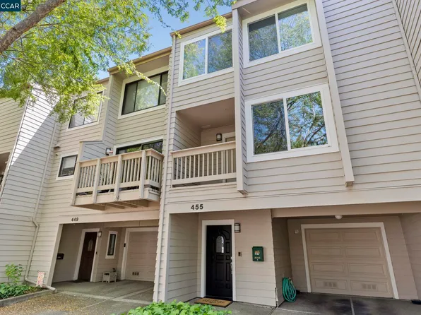 455 Woodminster Dr, Moraga, CA 94556