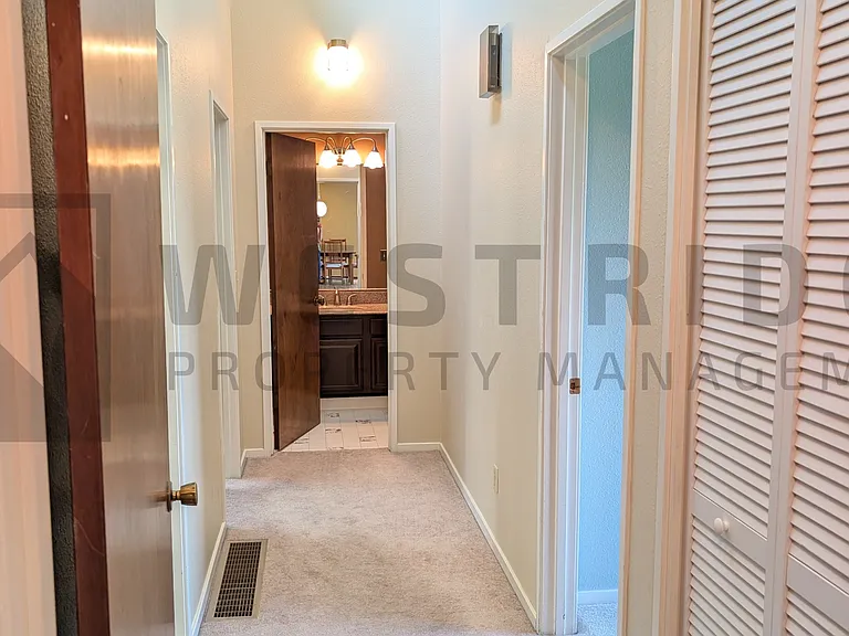 1480 Hemlock St — Photo 20
