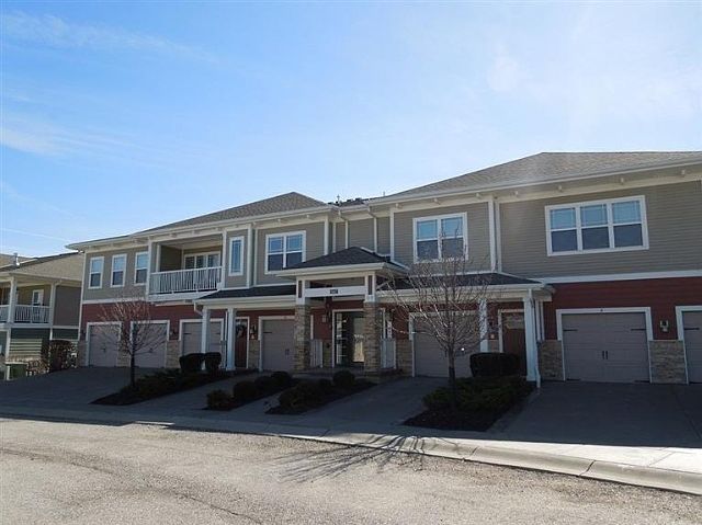 1st image of 567-8 Riverpointe Dr