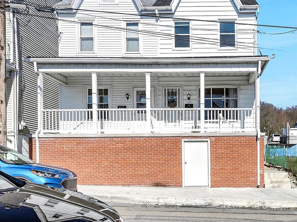 1st image of 137 S Spencer St