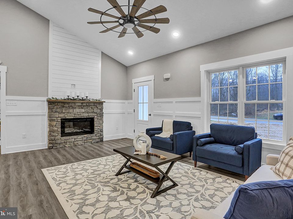 2nd image of 95 Spruce Dr