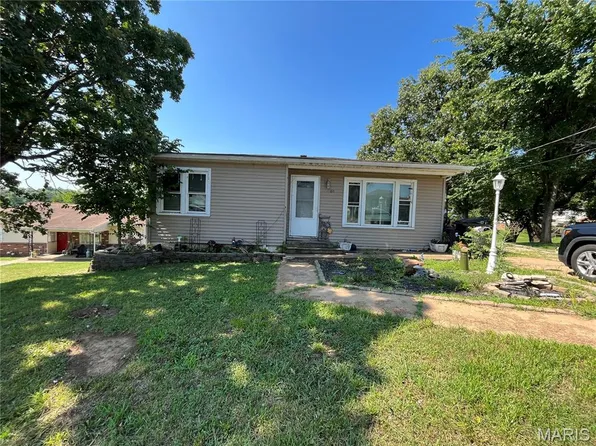611 N Division St, Bonne Terre, MO 63628