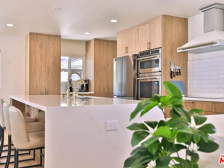 12831 Red Hill Ave — Photo 49