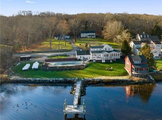 100 Cove Rd, Stonington, CT 06378