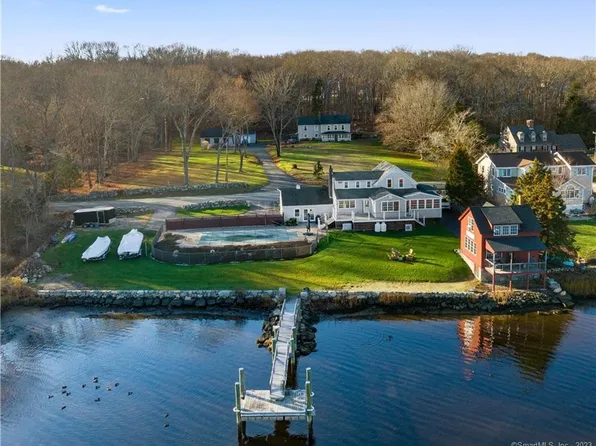 100 Cove Road, Stonington, CT 06378