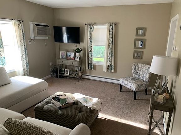 3rd image of 10 Quincy Ave #1