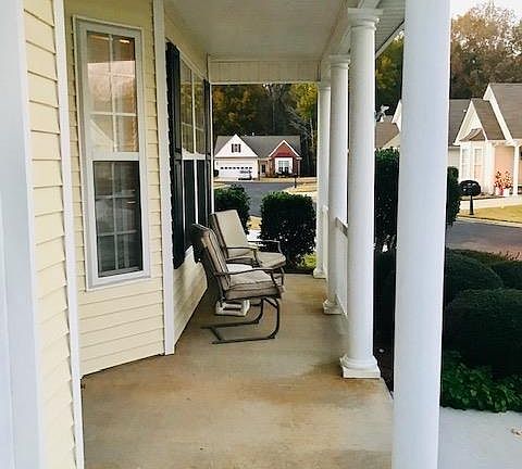 4th image of 2505 Cranberry Ln #92