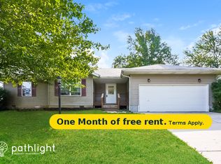 702 S Eagle St, Nixa, MO 65714