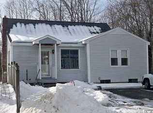 19 Cottage Ln, Templeton, MA 01468