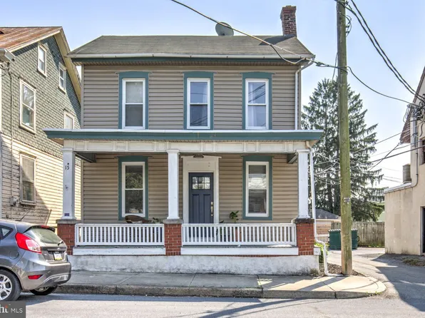 15 E Walnut St, Ephrata, PA 17522