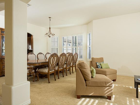 5th image of 1218 W Bosque Dr