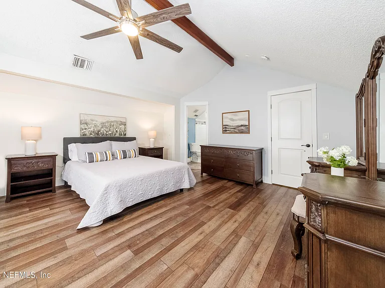 506 Cali Dr — Photo 26