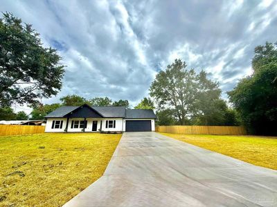 3830 University St, Pace, FL, 32571