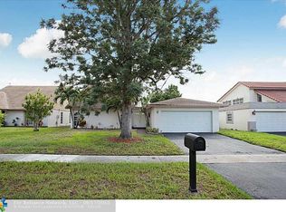 4040 NW 93rd Ave, Sunrise, FL 33351