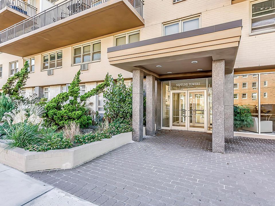 1st image of 25 Neptune Blvd APT 3A